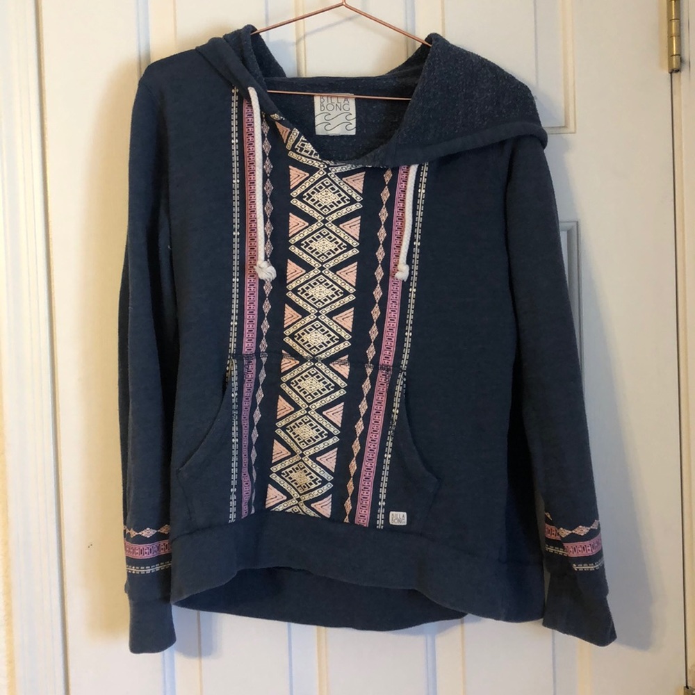 Billabong sweater
